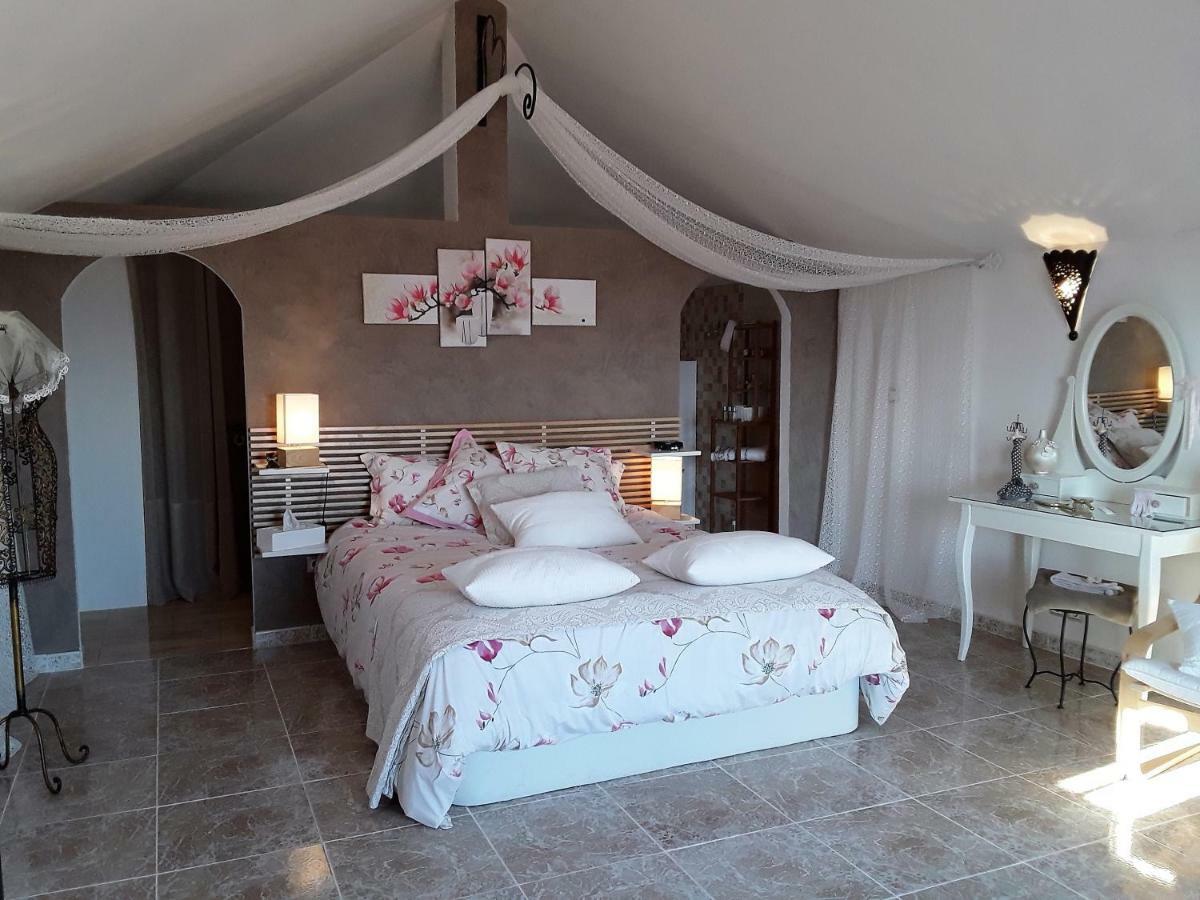 Casa Martinez Studios & Chambre D'Hotes A 3 Kms De Montserrat Valencia Montroy Exterior foto